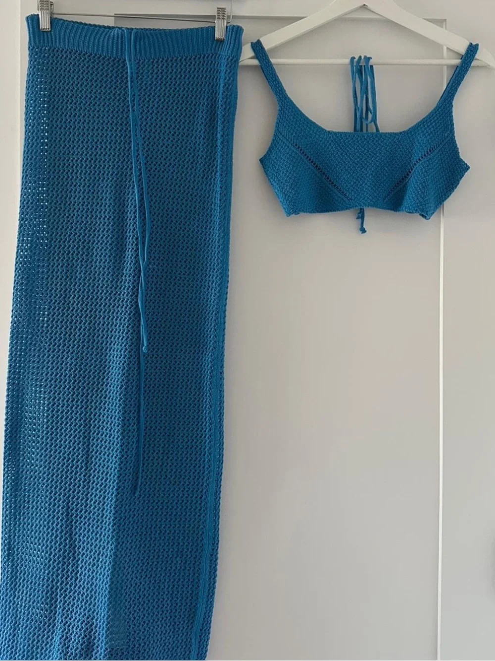 Bananhot Matching set, like new and barely worn. Perfect for beach cover up!